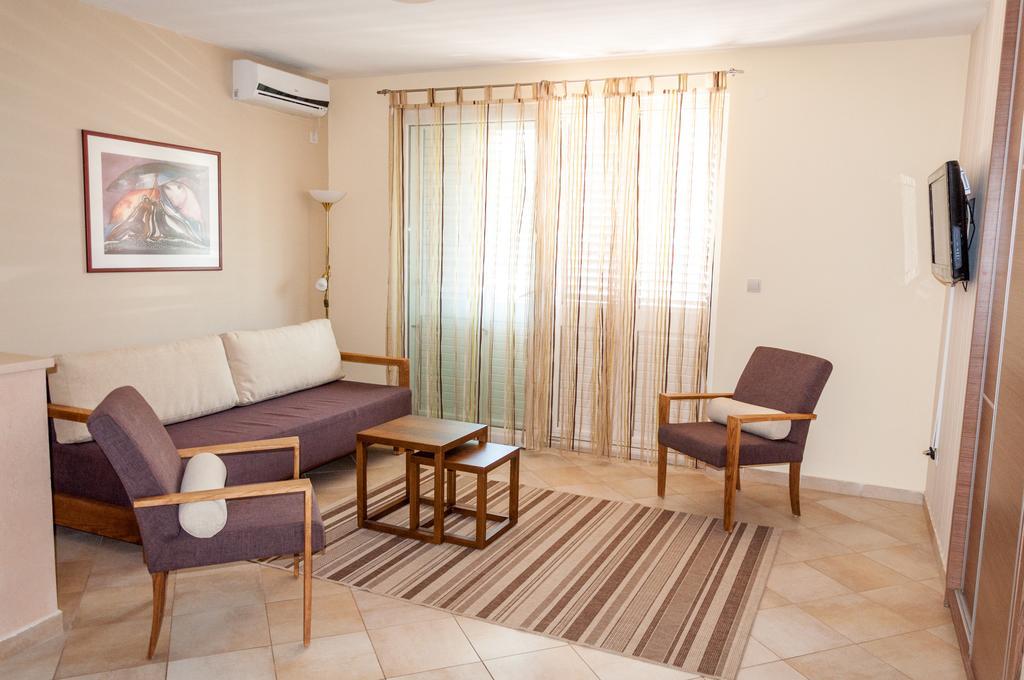 Apartments Lila Aurea Petrovac Номер фото