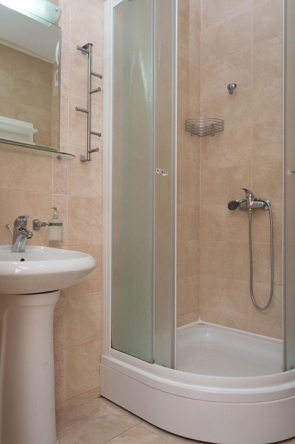 Apartments Lila Aurea Petrovac Екстер'єр фото